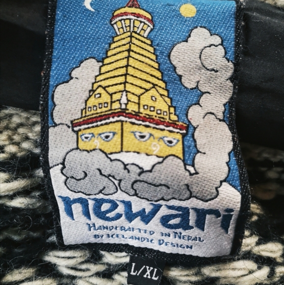 Handcrafted Wool Jacket (L/XL) - Picture 3 of 3